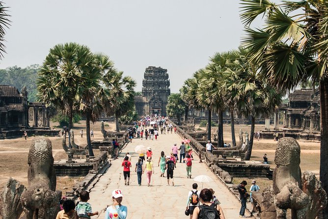 Explore Angkor Wat and Ta Phrom in Depth - Booking Information