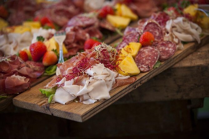 Food and Wine Tasting in Vino Veritas - Sample Menu