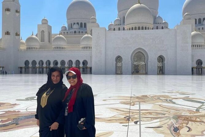 From Dubai: Abu Dhabi Sheikh Zayed Mosque + Presidential Palace - Dress Code