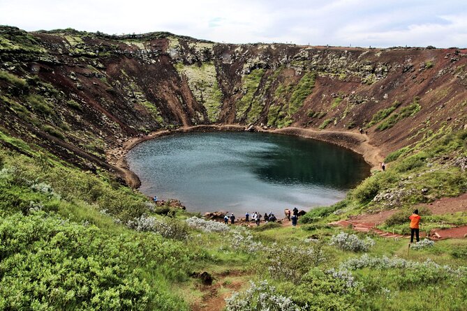 Full-Day Golden Circle Private Tour From Reykjavík - Tour Schedule