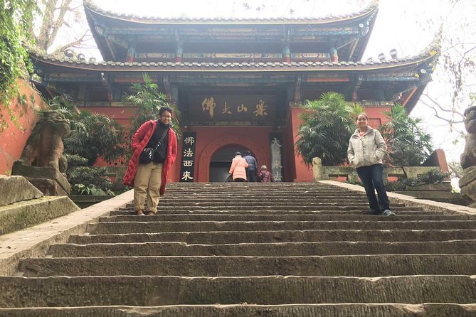 Full Day Leshan Giant Buddha Private Tour - Additional Information