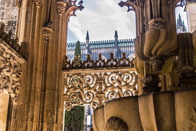Full-Day Private Tour Fatima, Batalha, and Obidos - Accessibility Information