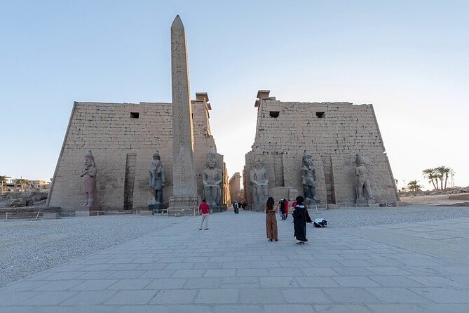 Full-Day Private Tour in Luxor East & West Bank & Entry Tickets - Accessibility Information