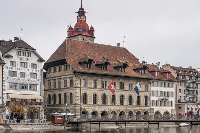 Full Day Private Tour to Geneva - Montreux and Chillon Castle - Meeting and Pickup Details