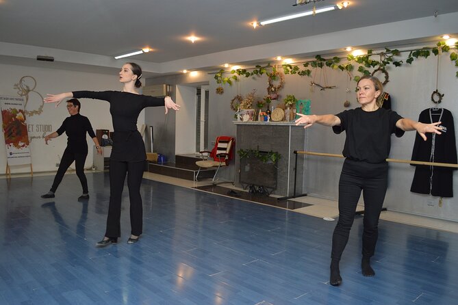 Georgian Dance With a Professional Private Class - Duration and Availability