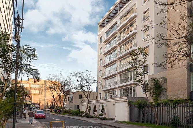 Half Day Aliagas Colonial House + City Tour Lima Colonial - Inclusions and Exclusions