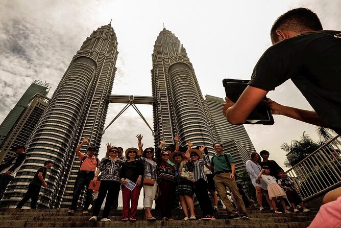 Half Day Kuala Lumpur City Highlights Group Tour - Booking Details
