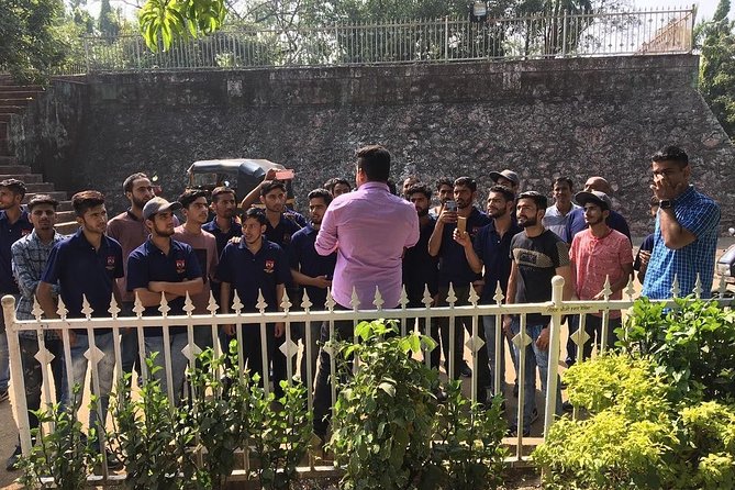 Half-Day Private Guided Cultural Tour of Mumbai - Accessibility Information