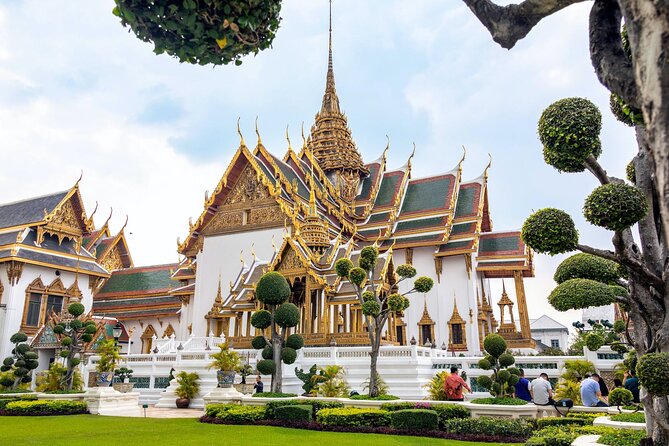 Half-Day Royal Grand Palace and Bangkok Canal Group Tour - Key Directions for Booking and Tour