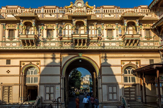 Heritage & Cultural Walk of Ahmedabad (2 Hours Guided Walking Tour) - Culinary Delights