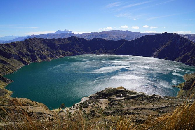 Hiking Day-Trip to Quilotoa Lagoon From Quito