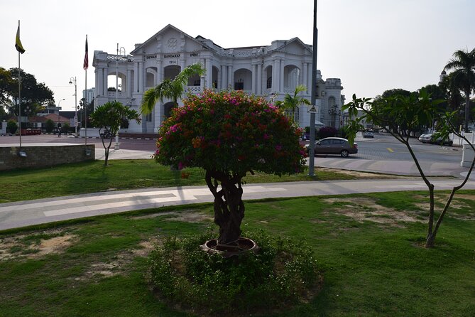 Ipoh The Land Of Grace + Orang Utan Island +Lunch(Guided Tour) - Orang Utan Island Visit