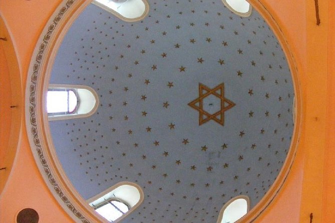 Istanbul Small-Group Jewish Quarter Walking Tour Including Bosphorus Cruise and Lunch - What To Expect