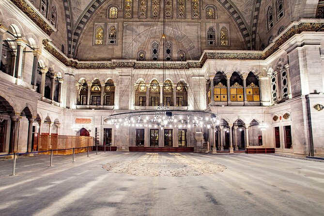 Istanbuls Historical Wonders - Private Tour With Guide - Site Closures and Restrictions