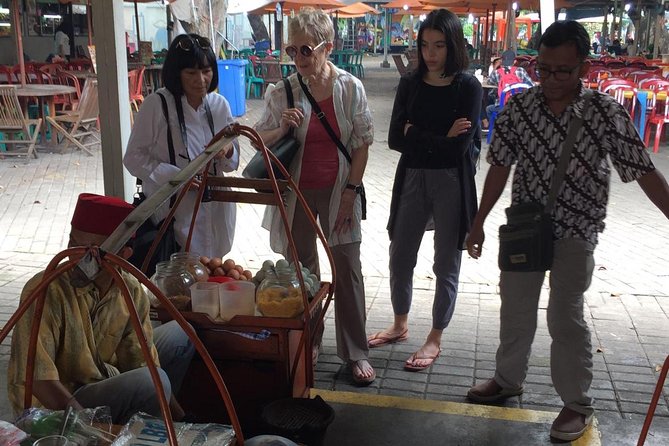 Jakarta Private Tour With Guide and Lunch - Additional Information