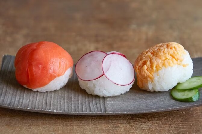 Japan Tsukiji Fish Market and Temari Sushi Making Experience - Frequently Asked Questions