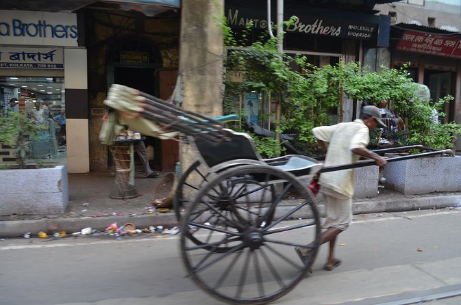 Kolkata- Bespoke Walking Tour to Dalhousie Square - Hidden Gems Unveiled