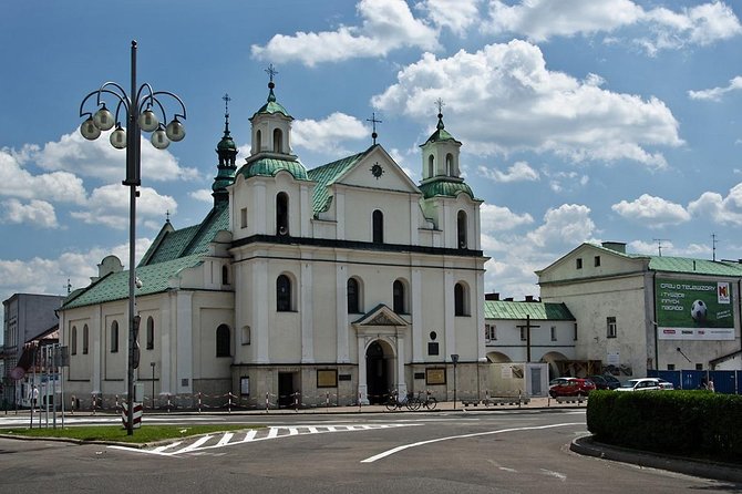 Krakow 1-Day Private Tour to Jasna Gora & Czestochowa - Tour Highlights