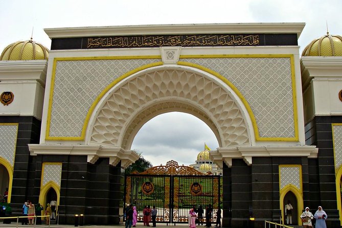 Kuala Lumpur Tour With Tour Guide - Cancellation Policy