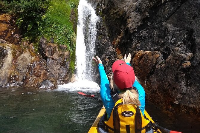 Lake Nahuel Huapi Full-Day Kayak Trip - Seasonal Information