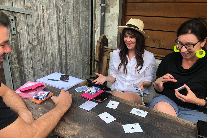 Learn Magic and Mindreading Like a Pro - Good To Know