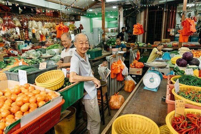 Lets Go for Kuala Lumpur Food Experience With Local Host - Logistics and Accessibility