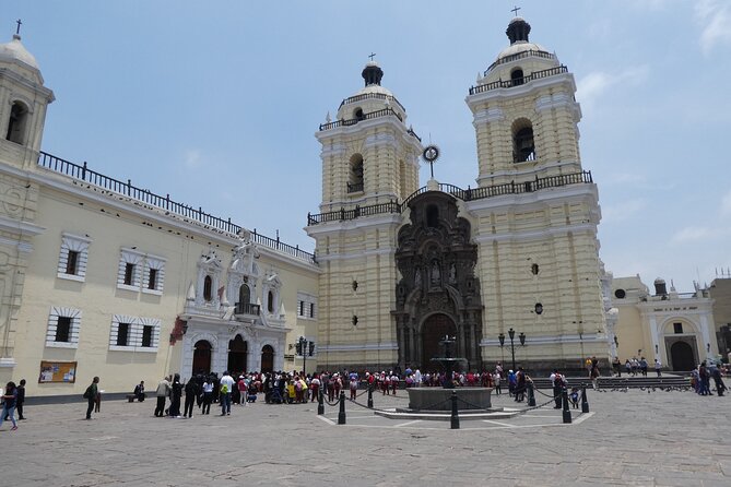 Lima Airport Transfers: Jorge Chavez Airport LIM to Lima City in Standard Van - Pricing and Reviews
