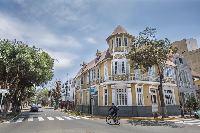 Lima: Private Artistic & Bohemian Barranco - Pickup Locations and Booking Requirements