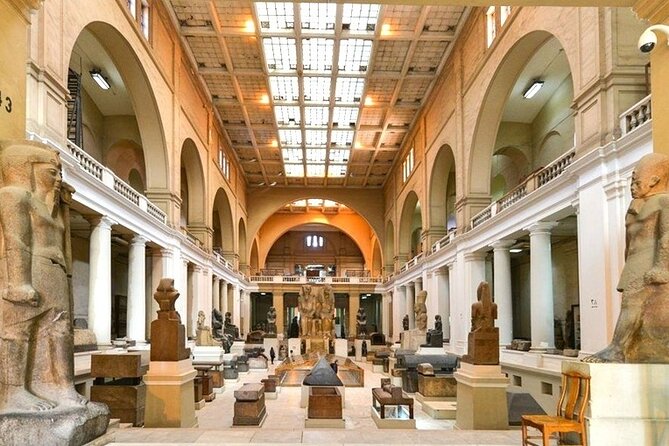 Low Budget Holiday in Cairo Discover Giza Pyramids Saqqara and the Old City in 2 Days - Meeting and End Point