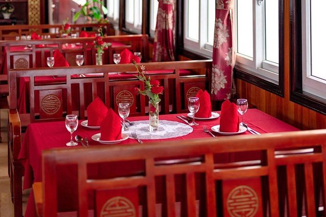 Luxury Day Trip to Halong Bay With Sung Sot Cave, Titop Island and Kayaking. - Guided Activities