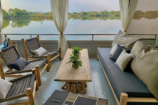 Luxury Zambezi Sunset Cruise - The Zambezi Explorer - Inclusions