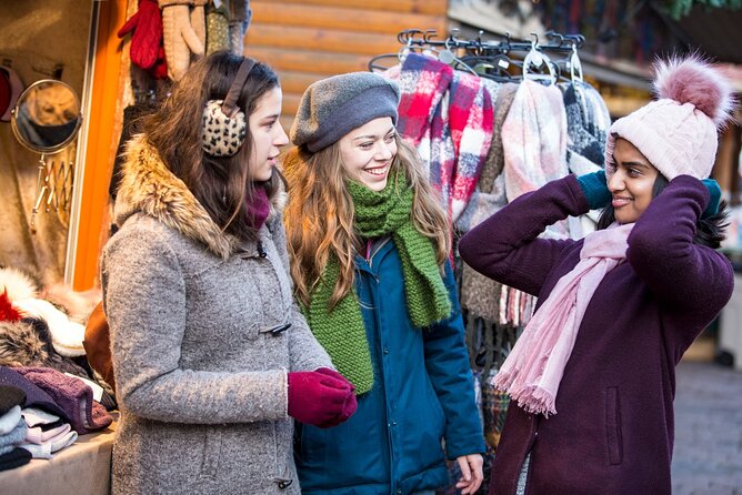 Magical Christmas Stroll Through Innsbruck's Heart - Group Size Considerations