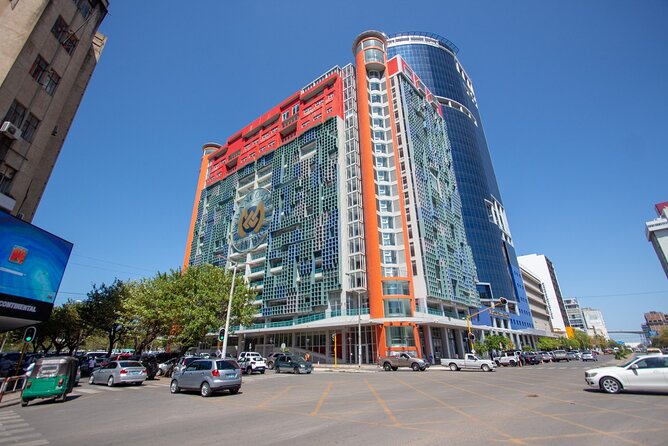 Maputo's Marvels: A Vibrant Walking Exploration - Accessibility and Transportation