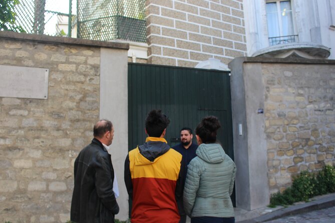 Montmartre Sightseeing Guided Walking Tour - Accessibility Information