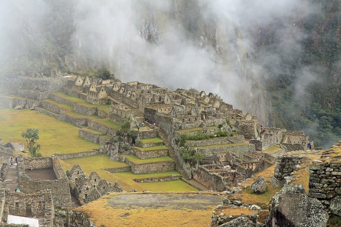 Moray Salt Mines and Machupicchu With Panoramic Train 2 Days 1night - The Sum Up