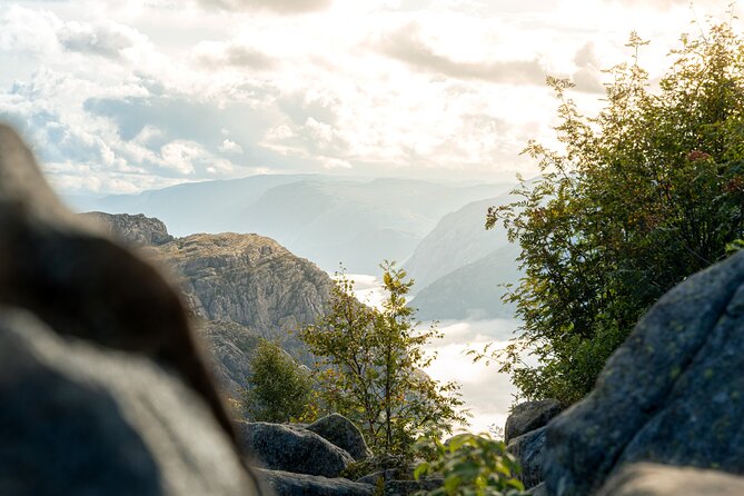 Mountains, Fjords and City: 3-Day All Inclusive-Guided Tour - Weather Considerations