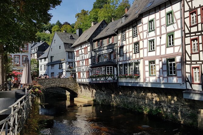 Old Town Private Guided Tour in Monschau - Booking Process