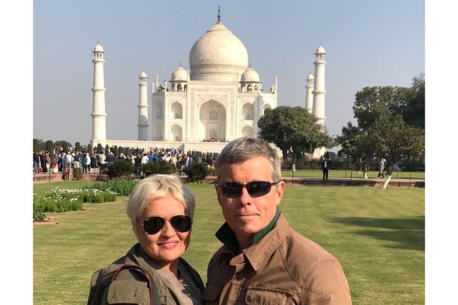 One Day Agra Sightseeing and Drop at Delhi Airport - Booking Details