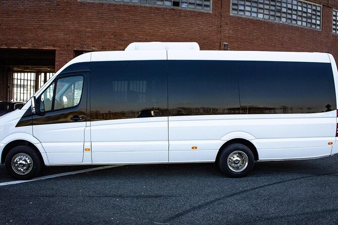 One Way Private Transfer From Dusseldorf to Frankfurt - Confirmation and Accessibility