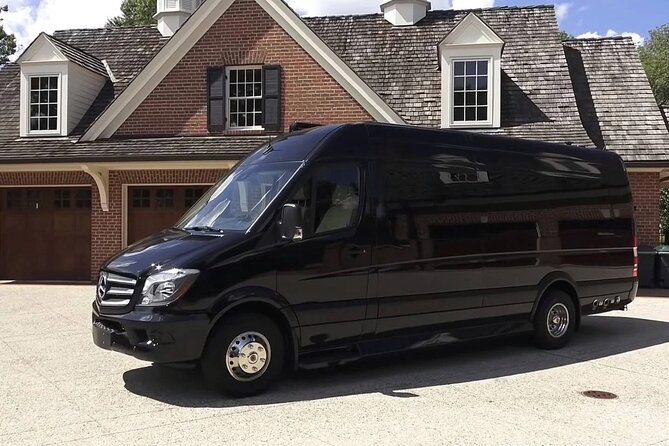 Paris Airport (CDG) to Brussels Private Van Transfer - Pricing and Group Size