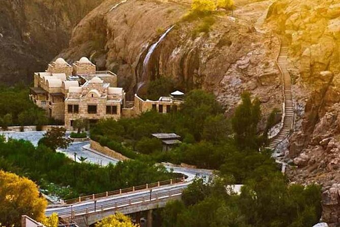 Petra to Main Hot Springs Private Transfer - Vehicle Amenities