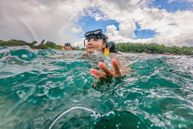 Phu Quoc Canoe Excursion, Discover Three Stunning Islands - Lunch and Relaxation