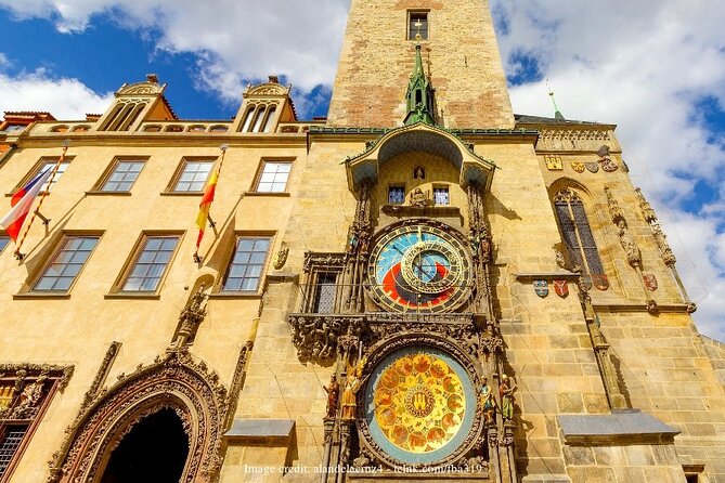 Prague in a Day: Private Full-Day Walking Tour With Prague Castle - Tour Highlights