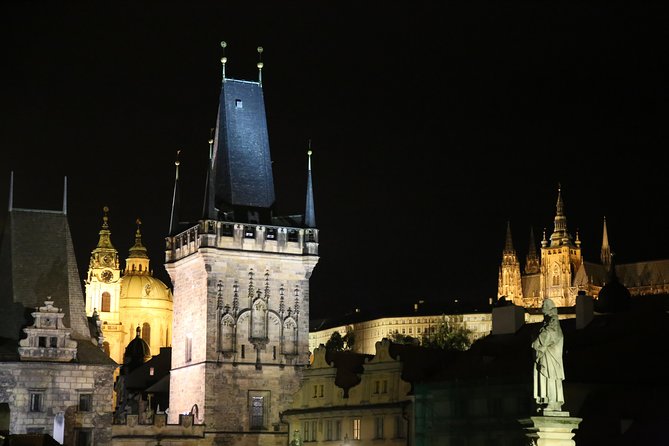 Prague Private Evening Tour - Taking Gorgeous Pictures From Viewpoints - Tour Description and Highlights