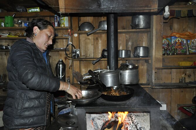 Private 13 Days Manaslu Circuit Trek - Booking and Cancellation Policies