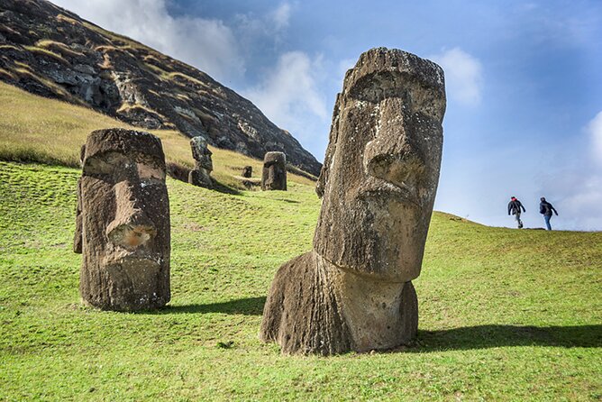 Private 5 Days Tour in Easter Island - Tour Overview