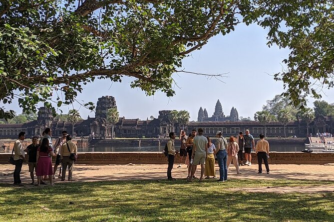 Private Angkor Wat Half Day Tour - Group Size Variations