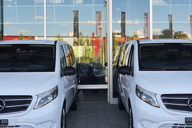 Private Arrival Transfer: From Geneva Airport to Val-Dilliez - Amenities Included
