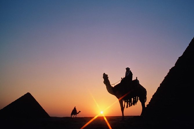 Private Camel Ride Trip at Giza Pyramids During Sunrise or Sunset - Tips for a Memorable Trip