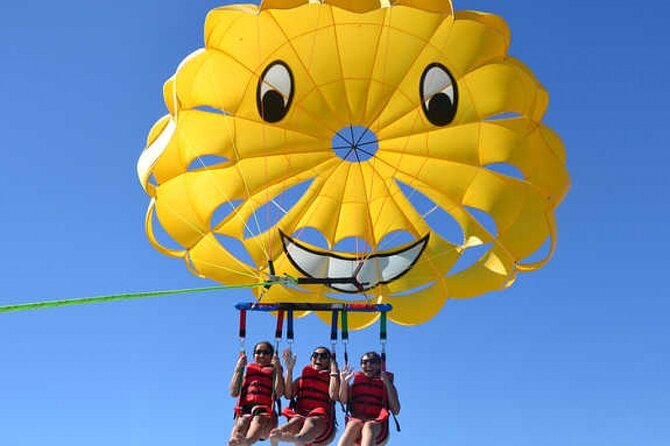 Private City Tour & Parasailing Adventure With Transfer From Hurghada - Accessibility Features